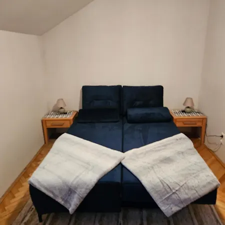 Brzyski アパート