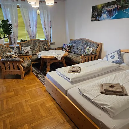 Brzyski アパート